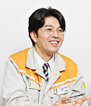 株式会社LIXIL プロダクツカンパニー 中四国・九州統括工場 工場長付 高田朋宏氏