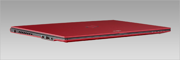 LIFEBOOK U772/G 外観